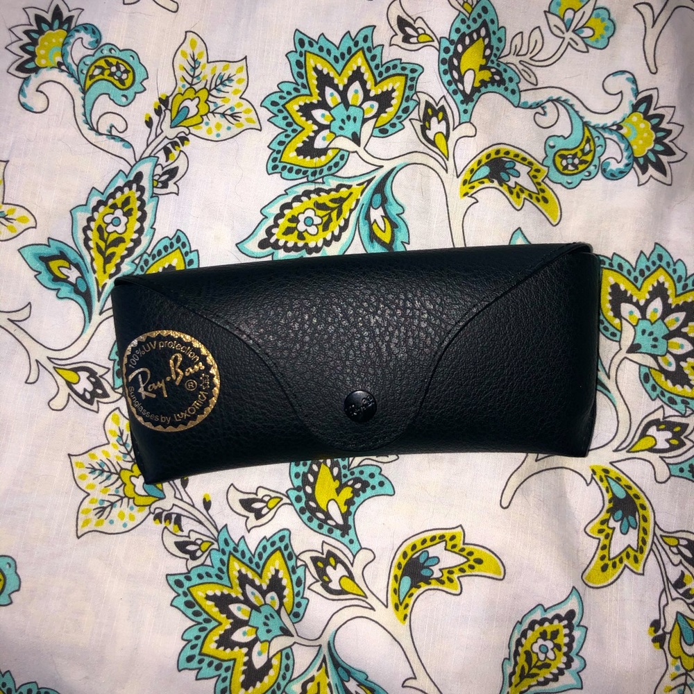 Ray Bans sunglasses case